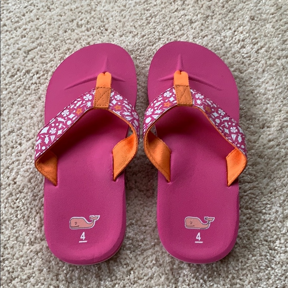 NWOT Girls Vineyard Vines Flip Flops